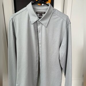 $128 NEW - WORN ONCE! Michael Kors Slim Fit Performance Shirt Large